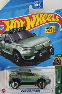 HotWHeeLs MUD STUDS VOLVO XC40 RECHARGE �z�b�g�E�B�[�� �~�j�J�[