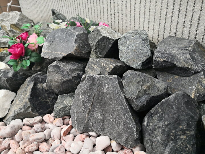 楽天市場】庭石 ブラックロック 100mm 〜250mm 40kg (20kg×2) ロック 