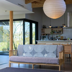 yVizKLIPPAN/Nbp@E[@n[tuPbg@PERHONEN@CgOC@ W90×L130cm mina perhonen ~iyzl GRE[ `E`@ VRf k   