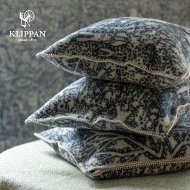 KLIPPAN クリッパン ウールクッションカバー rabbits play, birds rest - forest - 50×50cm ネイビー mina perhhonen ミナペルホネン ウール スウェーデン 秋冬 天然素材 北欧 おしゃれ かっこいい 送料無料