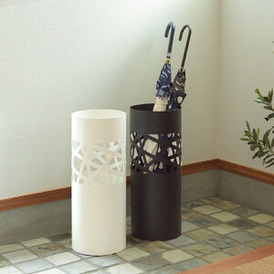 【期間限定 P2倍】傘立て デザイン シンプル インテリア 円柱 安定 トレイ 水滴 手入れ 簡単 自宅 オフィス エントランス スリム おしゃれ 水受けトレー付 スチール ブラック 法人 会社 丸型