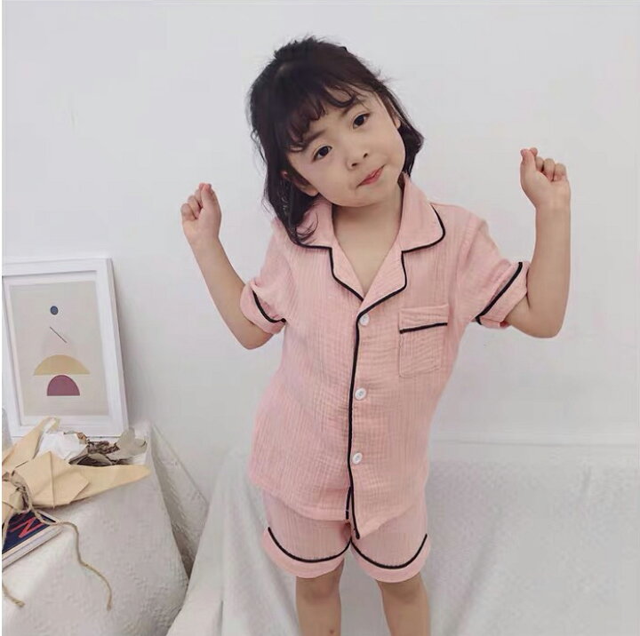 楽天市場 キッズ パジャマ 半袖 子供パジャマ 女の子 男の子 ベビー 夏 薄手 前ボタン トップス 半ズボン ルームウェア 部屋着 無地 男女兼用 セットアップ かわいい おしゃれ 可愛い 寝巻き ナイトウェア 子供服 100 160cm 3色 Gbb2号店
