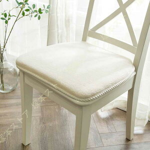 チェアパッド 四角 洗えるカバー ダイニングチェアクッションオフィス 椅子クッション シートチェアパッド 低反発 ふわふわ 滑り止め 通気 体圧分散 座布団
