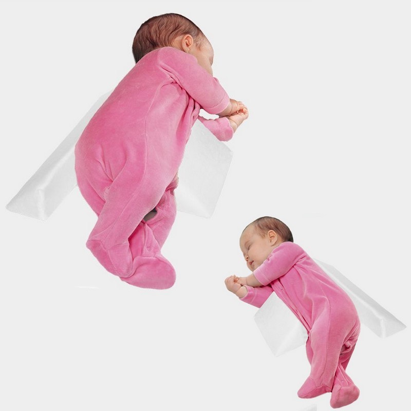 送料無料　寝返り防止クッション　おむつ替え用　うつぶせ寝防止　ベビー寝具　添い寝用　プレゼント　乳児　洗える　ベビー用品　出産祝い　三角形ガード　中綿入り　赤ちゃん　持ち運び可　横幅調節可　ベッドインベッド　ギフト