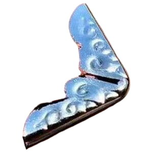 送料無料 コーナー金具 20個入り パーツ 角 縁 フチ エッジ クラフト材料 約14mm ハンドメイド 手芸 手帳 手帳型スマホケース カド 手作り おしゃれ かわいい アンティーク調 レトロ感 クラシ