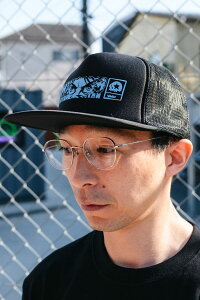 �i���̋��lxMAGICAL MOSH MISFITS(�}�W�J�����b�V���~�X�t�B�b�c) �gMAGICAL MOSH EREN�h MESH CAP BLUE