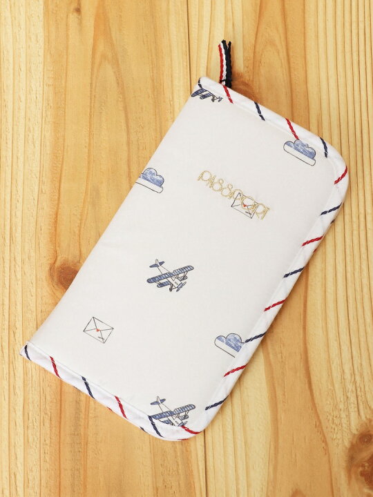 楽天市場 Rakuten Fashion Sale 30 Off トラベル柄パスポートケース Gelato Pique ジェラートピケ 財布 小物 パスケース カードケース ホワイト ピンク Rba E Gelato Pique ジェラートピケ