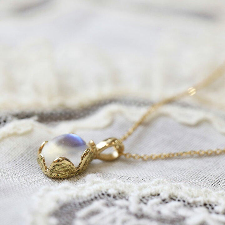 楽天市場】【1日・全品ポイント10倍！】ブルームーンストーン  