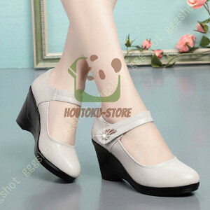 ラウンドトゥ パンプス ウェッジソール ストラップ 軽量 ウエッジソール 8センチヒール レディース 厚底 春夏秋冬 幅広 痛くない ウエッジヒール 歩きやすい