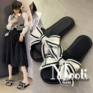 Xbp  [V[Y fB[XPlюp Te   qp ~ ʋC zÉ _炩Ȃ Vi