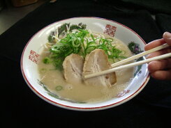 寸胴からそのままパックしてお届け！ストレート生スープ　げんこつらーめん5食セット！送料無料チャーシューはスープの中に入っています「※北海道及び沖縄地方は送料1800円ご負担ください」