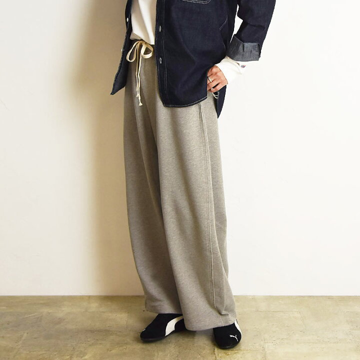 cloche/クロッシェ》ワイドストレートパンツ CLOCHE】機能素材デザイン  