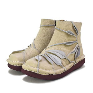 GX^VI@Estacion@v@傫ȉԂт烂`[t@V[gu[c