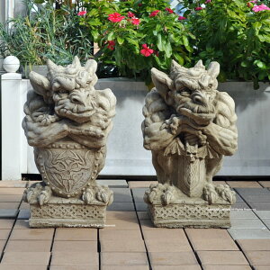 【楽天ランキング1位獲得】ストーン 英国製 【 ガーゴイルDE 2個セット】 重厚感 魔除け 石像  安定感 自然な風合い ヨーロッパ イングリッシュガーデン ガーデニング オーナメント おしゃ