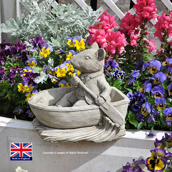 ボートを漕いでいる愛らしいネズミの置物 ストーン製 マリンタイムマウス ガーデニング ガーデン雑貨 贈物 英国製 あす楽 4.5kg 送料無料 イングリッシュガーデン 結婚祝い