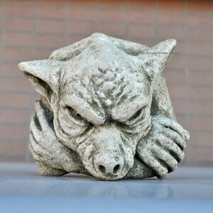 【送料無料】ストーン 壁掛け【ハンキング グレムリン】ガーデニング雑貨 ヨーロッパ 英国製 インポート ガーゴイル 置物 イングリッシュガーデン 庭 大人かわいい雑貨