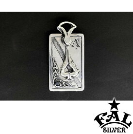 F.A.L インディビジュアルカードスペードペンダント エフエーエル FAL ビジュアル シンプル スート 繊細 スペードペンダント スライド ラウンド ブラック チェーン 写真 セント ワンポイント ラウンドカット 存在感 トランプ 刻印 ペンダント 手彫り ハード スライ