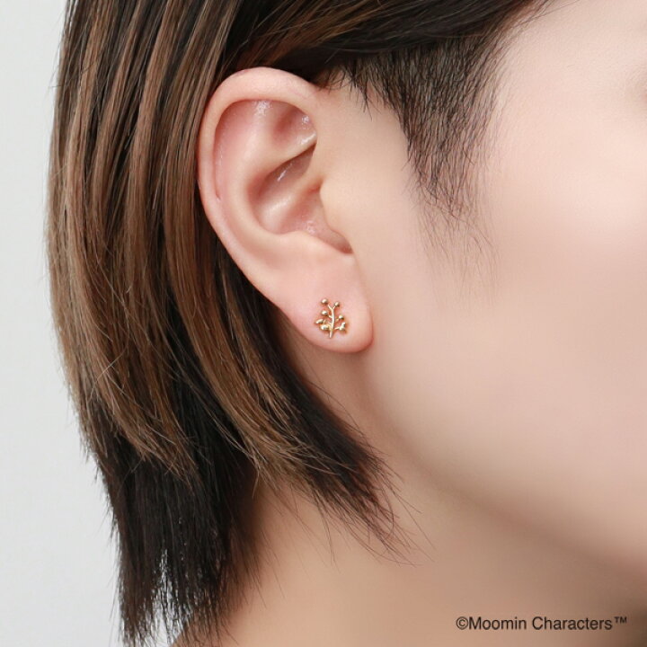 楽天市場 ムーミン リトルミイ 金のリーフ アシンメトリー スタッドピアス 2p 両耳用 シルバー925 ピアス 公式 Moomin ちびのミイ ムーミングッズ ムーミンジュエリー キャラクタージュエリー レディース 女性 彼女 女の子 娘 孫 記念日 誕生日 プレゼント ブランド 人気