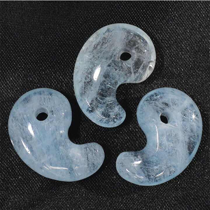 楽天市場】アクアマリン 勾玉 縦約2cm 3月 誕生石 天然石  