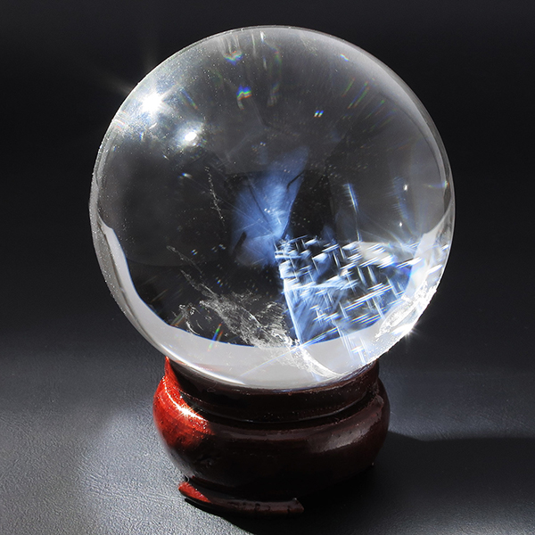 期間限定早割 天然石 水晶球 エンジェルラダークオーツ 綺麗な青光