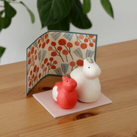 干支 午 置物 かわいい コンパクト ちぎり和紙 紅白 親子 福丸 午 台座付き 馬 うま 和紙 かわいい お正月飾り 干支飾り 十二支 午年 ウマ 職人 手作り オブジェ 置き物 開運置き物 商売繁盛 運気上昇 玄関 ディスプレイ イベント ショップ