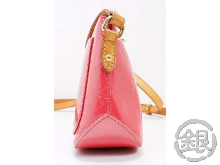 LOUIS VUITTON Minna Street in Framboise Pink Monogram Vernis