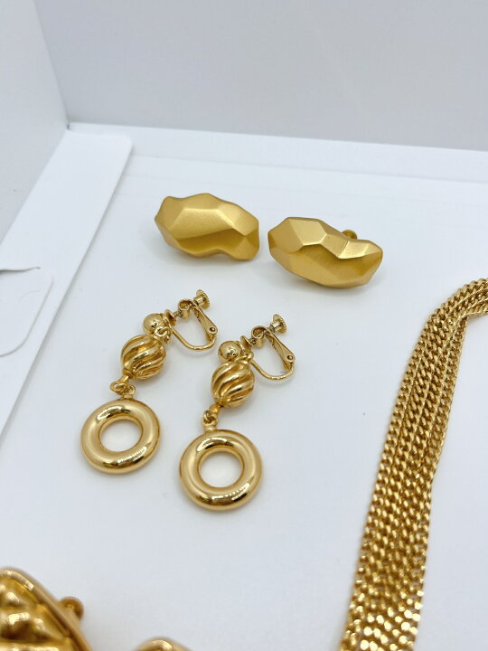 楽天市場】AVON/エイボン アクセサリーセット2 まとめ ヴィンテージ  