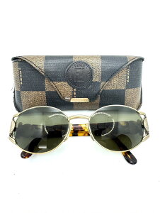 yi!!zFENDI/tFfB@Y@TOX@ׂ@MT005