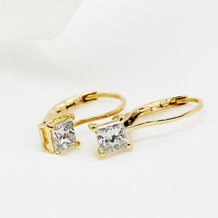 楽天市場】ピアス 0.4ct プリンセスカット ダイヤモンドピアス K18 