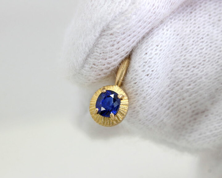 楽天市場】K18 天然サファイア 0.275ct 一粒 ネックレスチャーム 