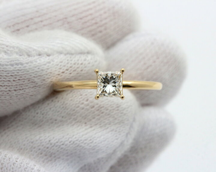 楽天市場】「プリンセスカット」 K18 一粒 リング ダイヤモンド 0.481 