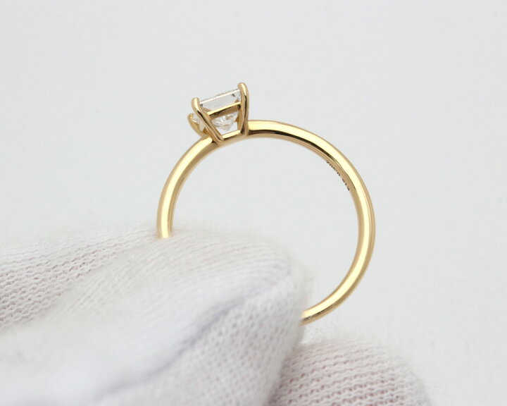 楽天市場】「プリンセスカット」 K18 一粒 リング ダイヤモンド 0.502 