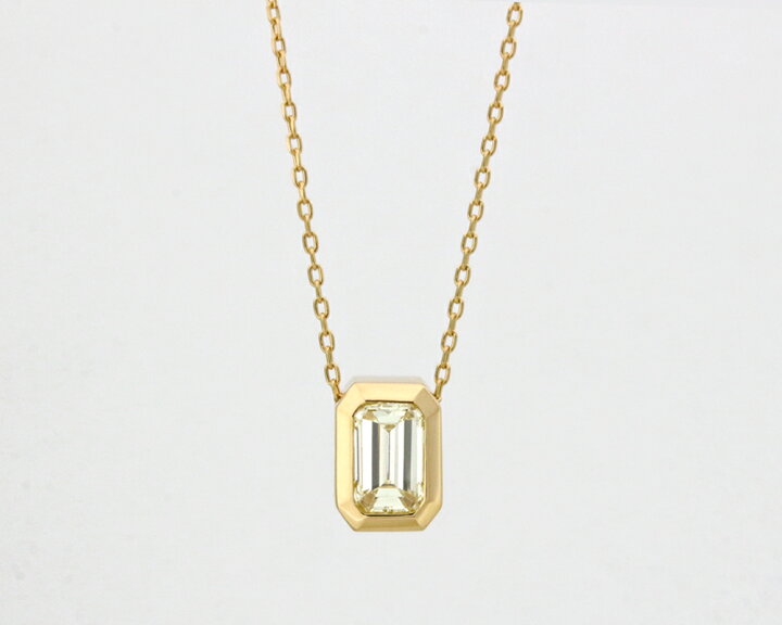 K18 エメラルドカット ダイヤ ペンダントトップ 0.571ct 0.07ct