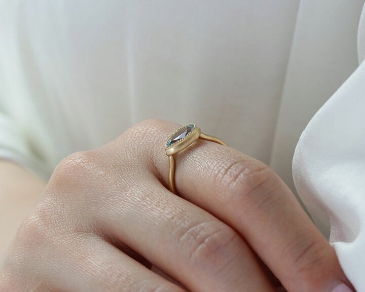 楽天市場】「ペアシェイプカット」 アクアマリン リング 1.075ct K18  