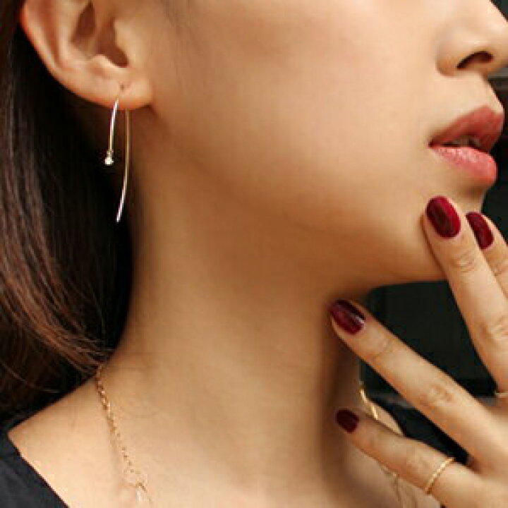 サファイア＆ダイヤ（0.12ct）ピアス、18金、揺れる - ピアス(両耳用)