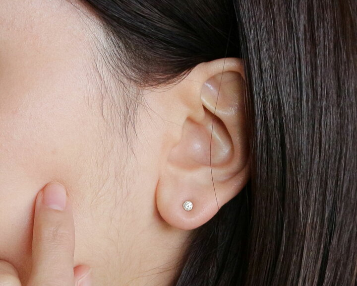 楽天市場】K18 K10 天然ダイヤモンド 計0.14ct 一粒 ミル打ち ピアス 