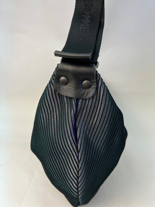 楽天市場】限定 jack gomme ジャックゴム LIO NEON HALF MOON BAG 
