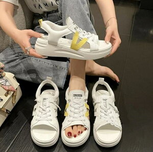 サンダル レディース スポーツサンダル ビーチサンダル サマー 夏新作 厚底 スニーカーサンダル 履きやすい メッシュ カジュアル シューズ