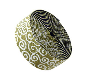 yI livez y4962625100601zao[e[v@ R-PET-820 015166