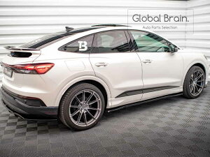 AEfB Q4 X|[cobN e-tron SC TCh XJ[g Jo[ X|C[ /AUDI Xvb^[ fBt[U[ GA p[c JX^ `[