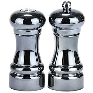 Chef Specialtys �~�b�h�i�C�g�y�b�p�[�~���ƃ\���g�V�F�C�J�[�Z�b�g�A4.25�C���`�A�u���b�N�N���[�� Chef Specialties Midnight Pepper Mill and Salt Shaker Set, 4.25 Inch, Black Chrome