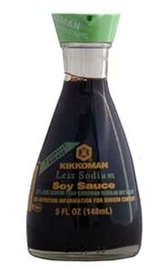LbR[} ݖfBXyT[ - 5IX Kikkoman Less Sodium Soy Sauce Dispenser - 5 oz.