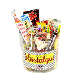 オールシティキャンディーの究極のノスタルジアキャンディーギフトバケット All City Candy's Ultimate Nostalgia Candy Gift Bucket