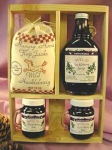 fbNXMtg: 10IX̃nbNx[VbvA2`5IX̃WA12IX̃tbvWbN~bNX Taste the Wilderness Deluxe Gift Crate: 10oz Huckleberry Syrup, 2-5oz Jams & 12oz Flap Jack Mix