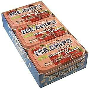 ICE CHIPS LVg[ LfB (Xgx[ _CLA6 pbN) - ʐ^̃oht ICE CHIPS Xylitol Candy Tins (Strawberry Daiquiri, 6 Pack) - Includes BAND as shown