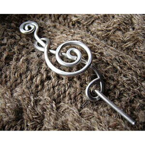 gLA~jEV[sAjbg܂͂j҂݃XJ[tsAZ[^[u[`A~[WVjb^[Mtg Nicholas and Felice Treble Clef Aluminum Shawl Pin, Knit or Crocheted Scarf Pin, 