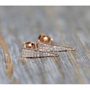 14K [Y S[h _Ch gCAO X^bh CO - (0.18 Jbg) tJbg _Ch - ̓̃MtgACfA Nadean Designs 14k Rose Gold Diamond Triangle Stud Earring- (.18 c