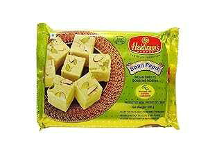 Haldiram �� Soan Papdi Sweet 500g (17oz) �I�����C���C���h�H���i by Haldiram Haldiram's Soan Papdi Sweet 500g (17oz) Online Indian Grocery by Haldiram