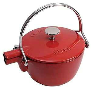 �X�g�E�u ���S 1 �N�H�[�g ���E���h �e�B�[ �P�g�� - �`�F���[�A�t�����X�� Staub Cast Iron 1-qt Round Tea Kettle - Cherry, Made in France