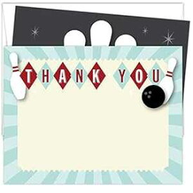 Koko Paper Co ボウリング サンキュー カード。5.5インチ x 4.25インチのグリーンとベージュのフラットノートカード25枚とA2の白い封筒のセット。厚手のカードストックに印刷されています。 Koko Paper Co Bowling Thank You Cards. Set of 25 5.5 x 4.2